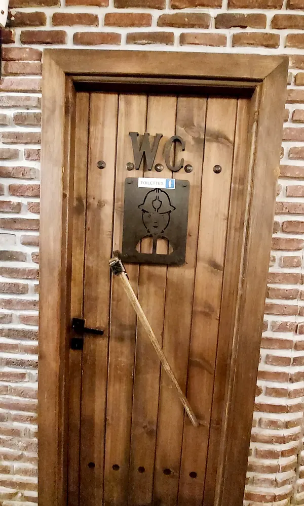 La porte en bois