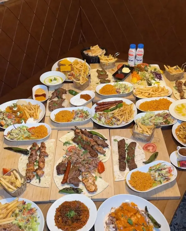Une table à partager